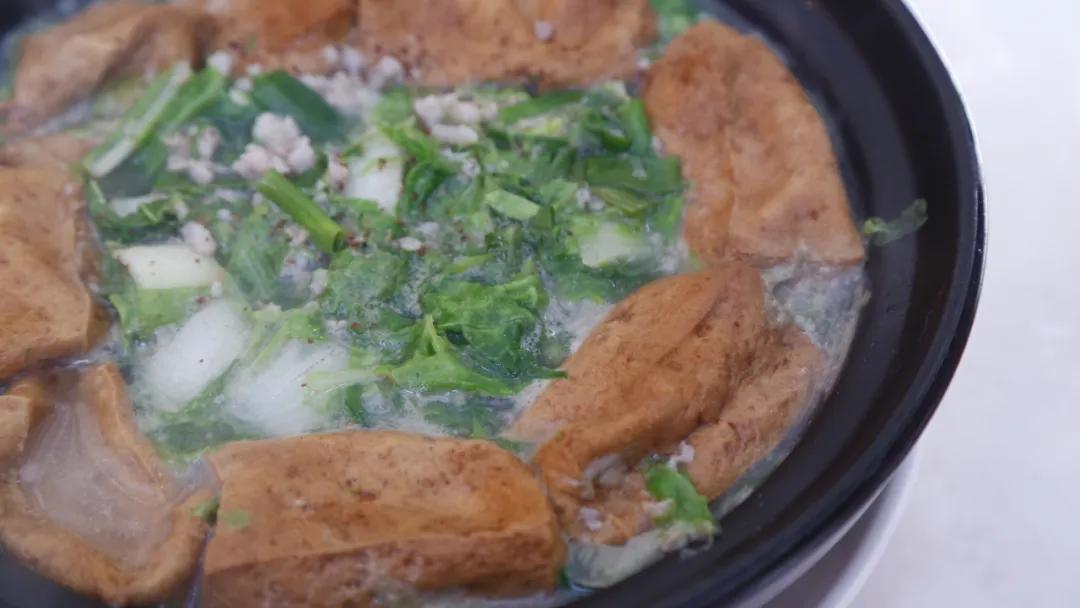 这是一个充满生机的公园怎么说,这是一个充满生机的国度朗诵