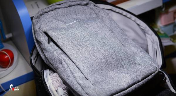 移动硬盘不能超过4g,东芝x300硬盘好吗