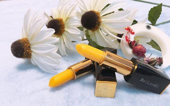 兰蔻口红121和196哪个颜色好看,给大家推荐一款口红颜色很好看