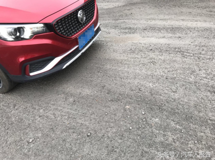 体验驾车在颠簸的路上视频,体验盘山公路