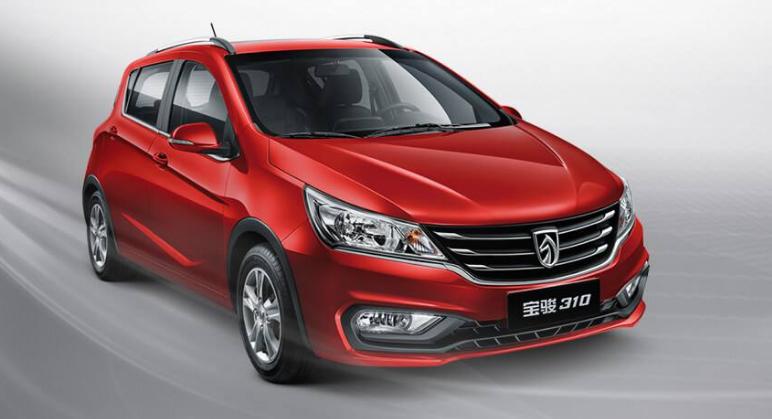 4万入手什么车？吉利金刚是个不错的选择，还没有家族“回”字脸