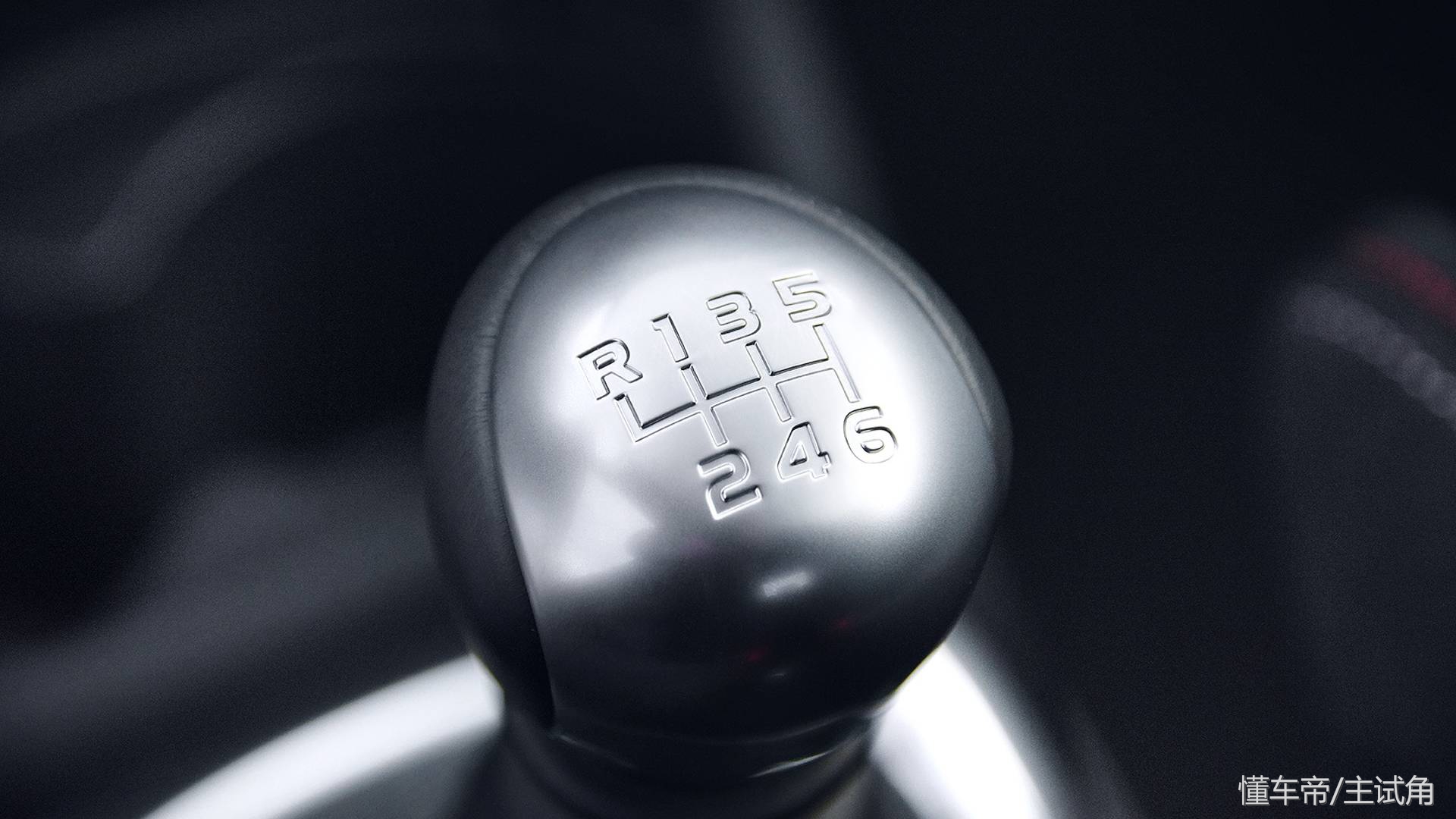 雅力士最新款,雅力士平行进口车