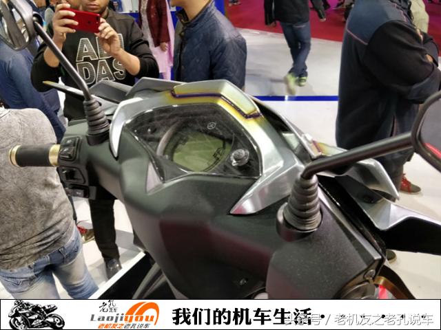 雅马哈zr和evo哪个好,雅马哈踏板rayzr125售价