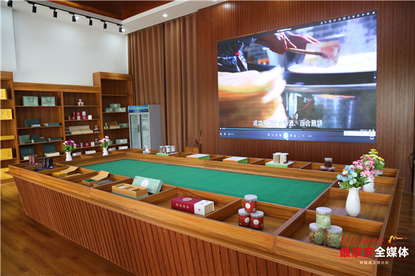 聚焦*安泰**看发展|以花为媒，惠美“泰山•百合和园”田园综合体花开最美乡村