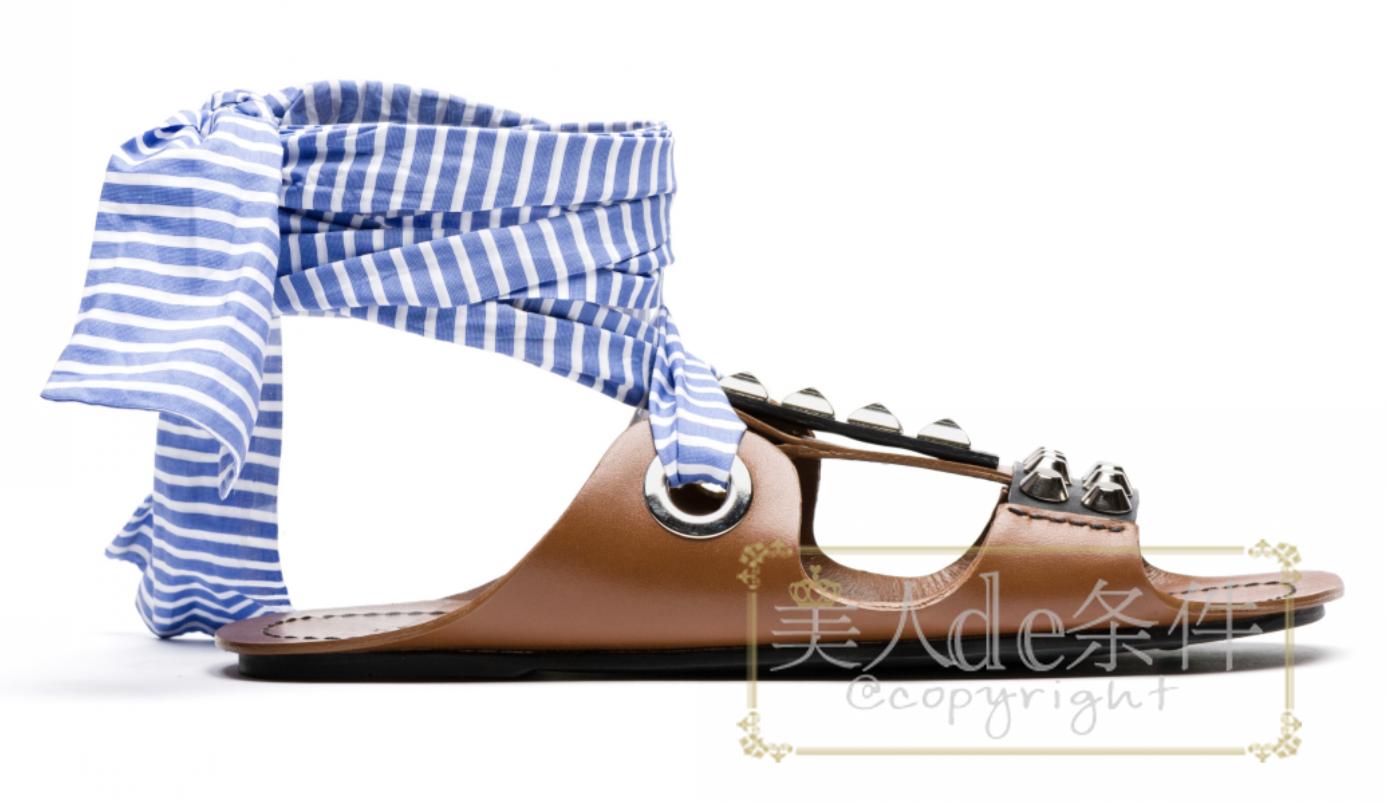 在吗?请收下10个大牌的春款包鞋指南(含尺寸和价格)