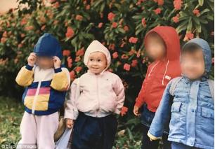 淫乱*教邪**“上帝之子”逃脱者讲述令人震惊的往事