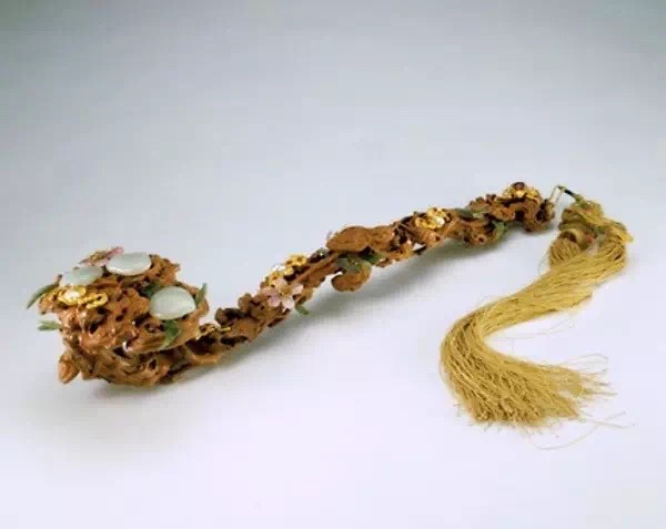 玉如意为什么叫痒痒挠,如意是古代的痒痒挠吗