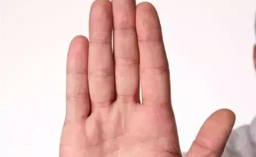 一生运势极好不愁吃喝的手相,如何从手相看出近期运势好坏