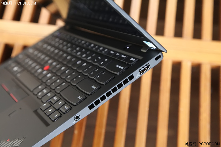 还在犹豫买什么游戏本,thinkpadx1carbon2018深度评测