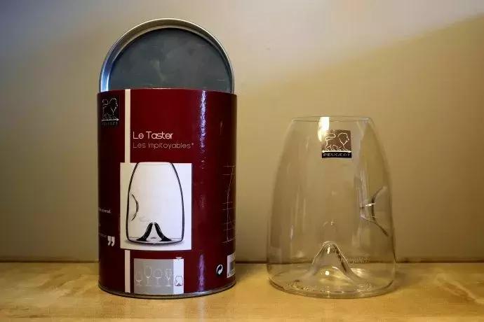 酒杯该怎么选才好看,如何正确选择酒杯