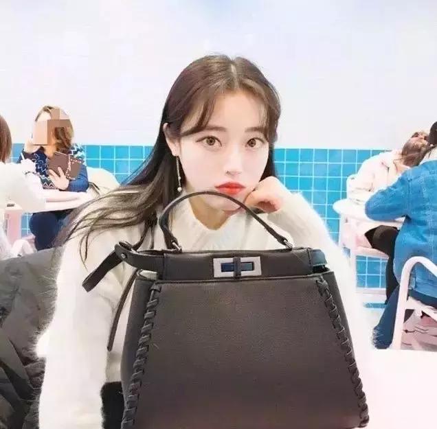 剪刘海教学所有脸型都适合的刘海,剪刘海修饰脸型教程八字刘海