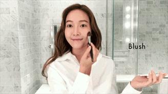 欧美明星教你化妆系列,明星自己化妆步骤新手入门