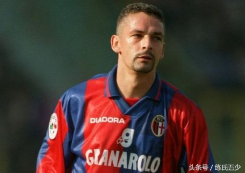 足球十大感人瞬间罗伯特巴乔,唯有足球不可辜负致敬传奇巴乔