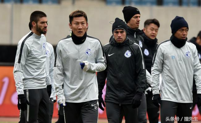 西媒体人评一方三连败：卡拉斯科他们孤军奋战中国球员配合困难