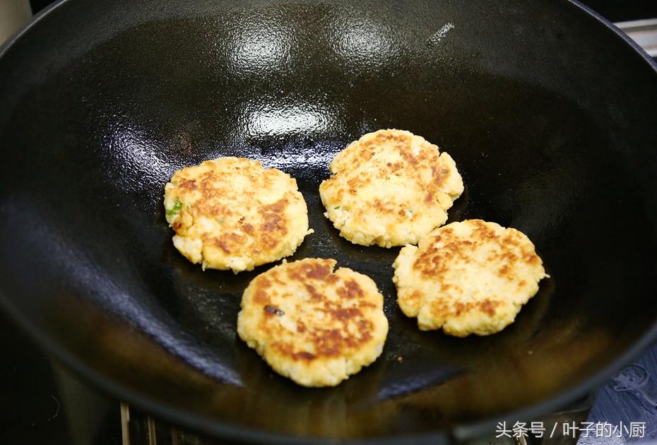 肚子疼、肚子胀，食疗偏方：巧做白萝卜，几块钱就搞定！