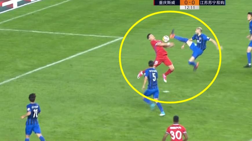 中超裁判5分钟2次拒判点球,中超裁判判罚点球高燃混剪