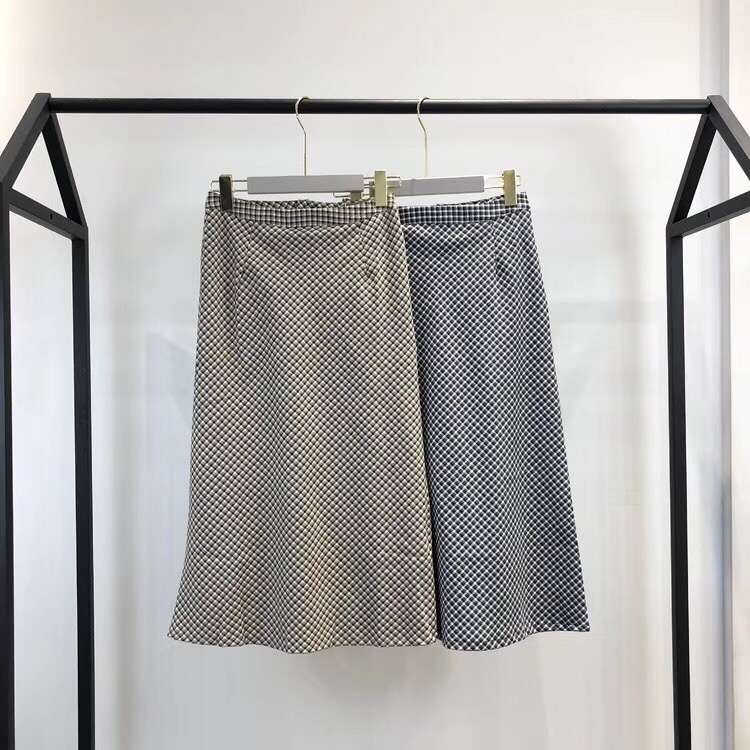 广州十三行新款推荐：春风十里，让我们穿的美美的去赏花吧！