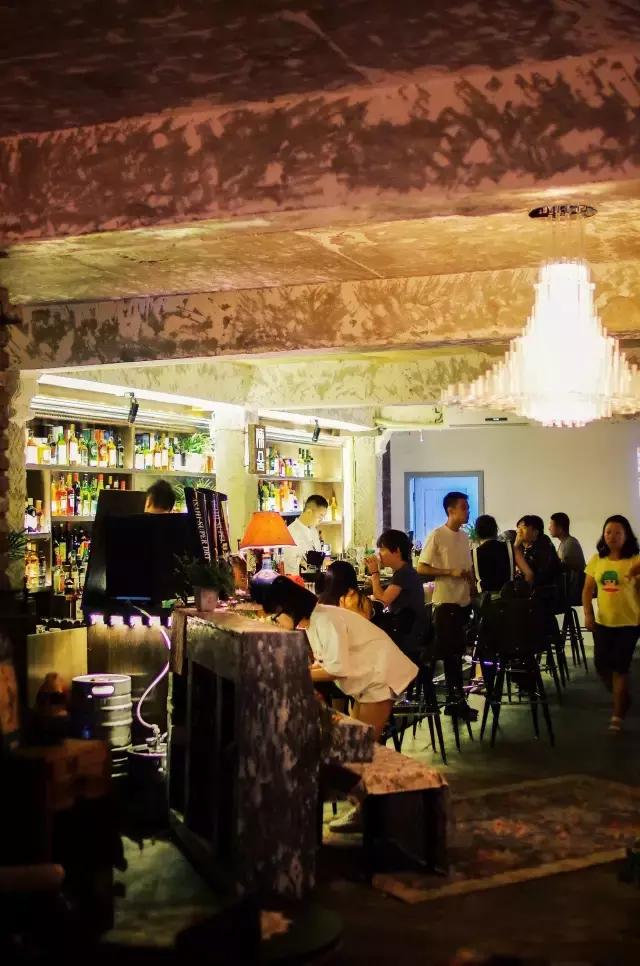 贵阳必须要去的酒吧,贵阳808club酒吧