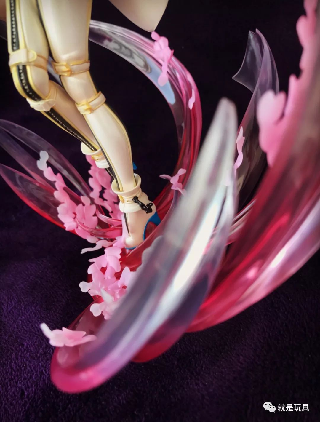 开盒｜Hobbymax纯白的蔷薇皇帝“花嫁尼禄”