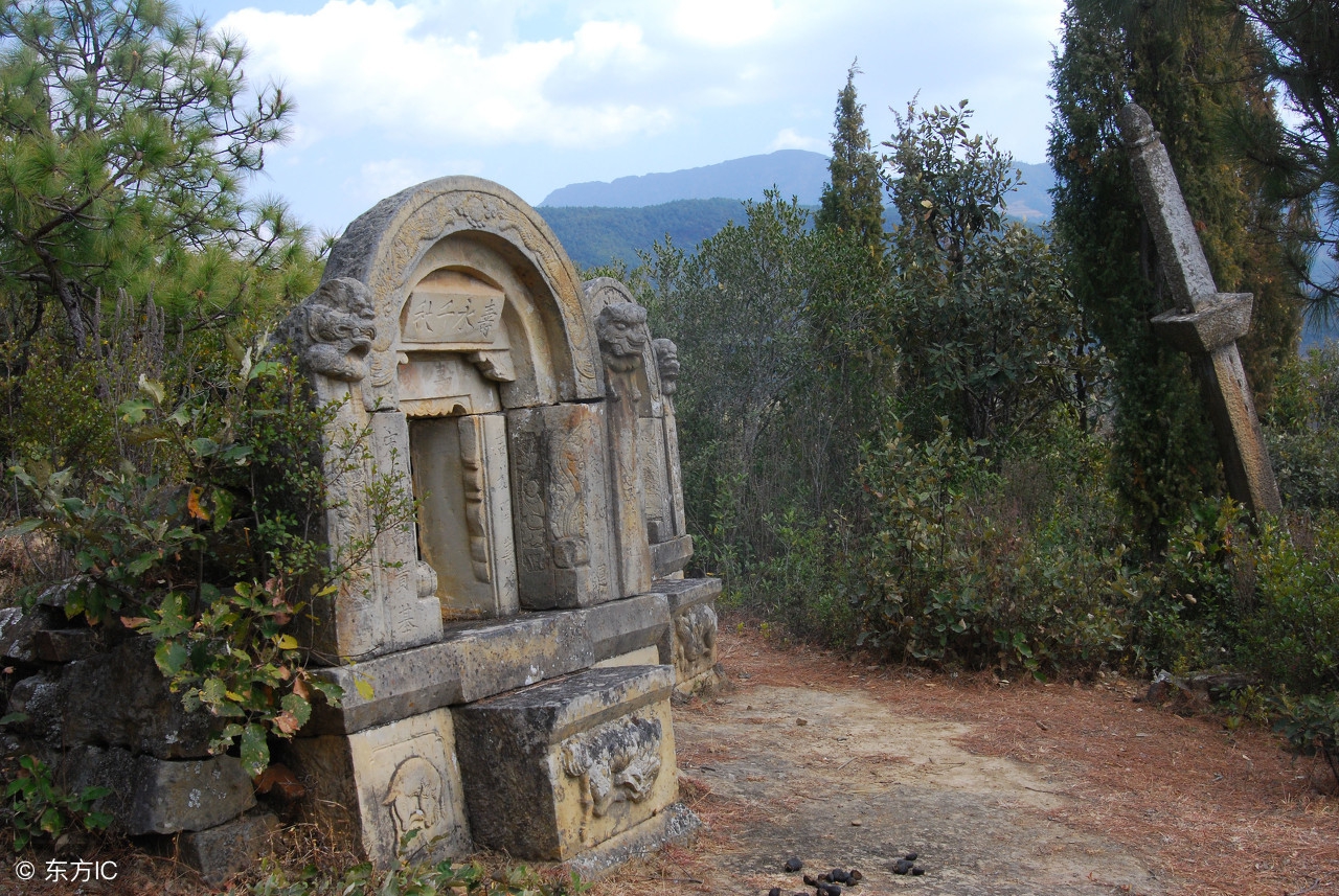 民俗搬家风水讲究大全集,穷搬家富挪坟预示什么