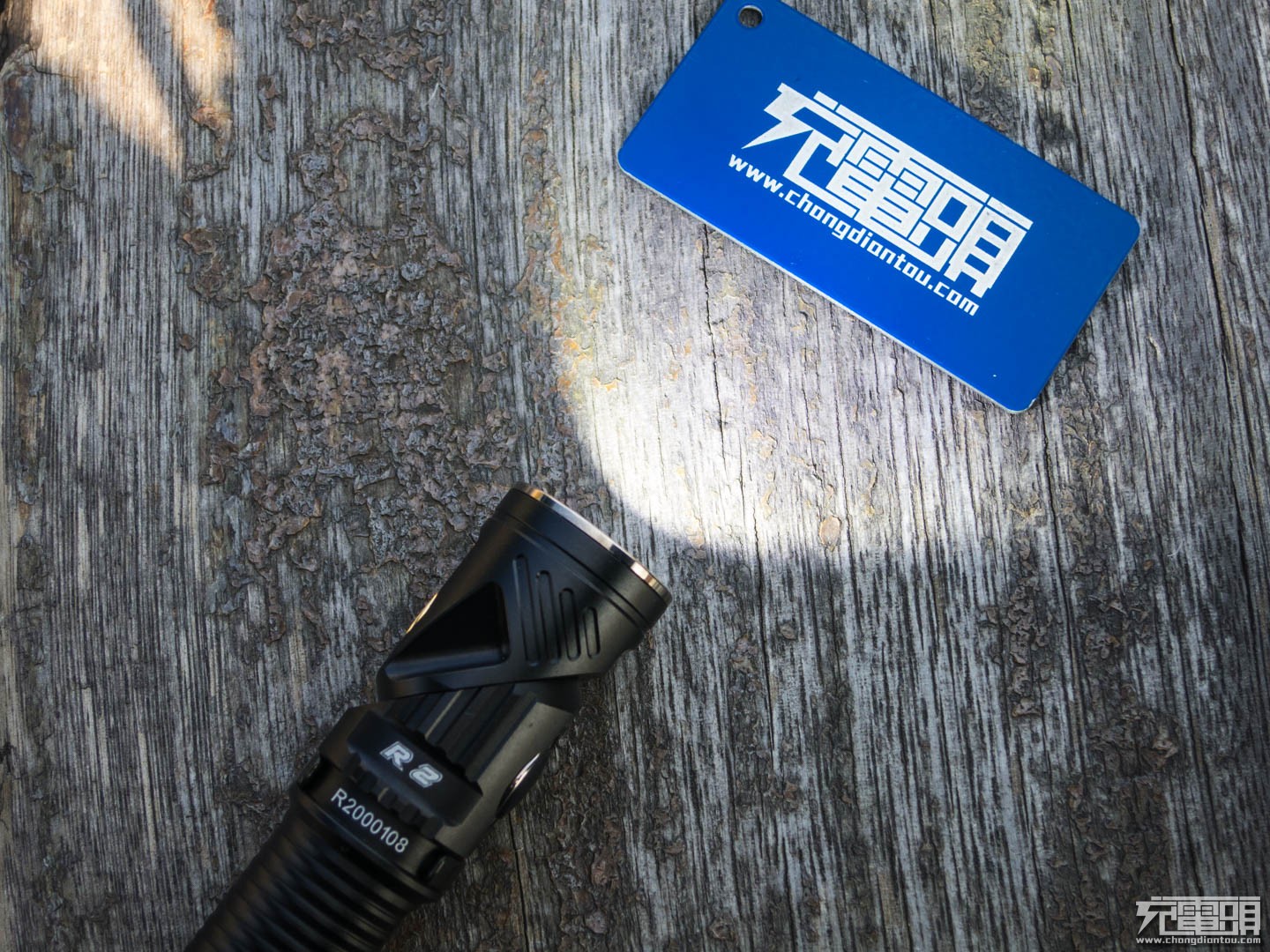 百变精灵ROFISR2手电入手体验