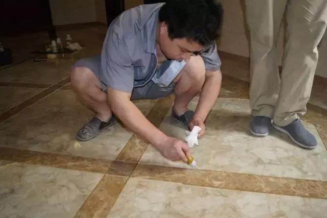 30年老瓦工教你如何正确的瓷砖铺贴流程,好砖好铺贴才能用得久!