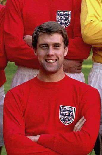 英格兰欧洲杯13个前锋,14年英格兰世界杯前锋