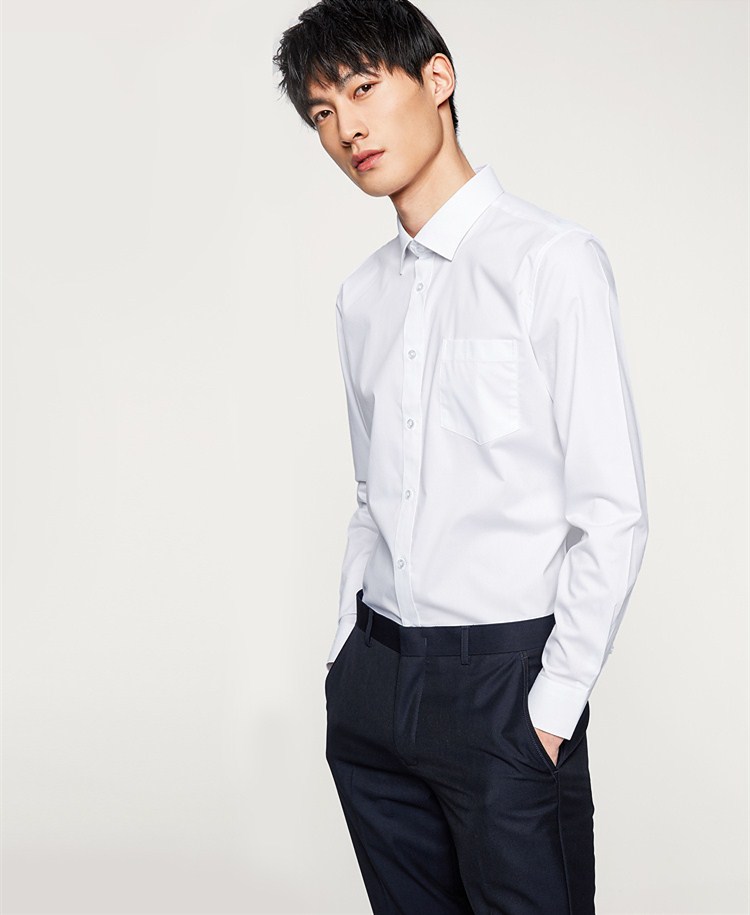 一年没穿的白衬衫变黄咋办,用什么方法能让变黄的白衬衫变白