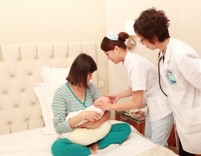 老人说坐月子不能啃骨头,孕妇坐月子期间不能吃盐