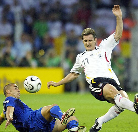 06年德国队红色客场球衣,德国队球衣客场2014