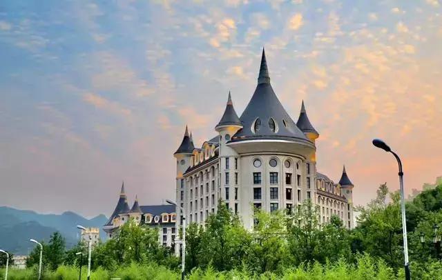 给你一个爱上电影的理由,给你一个爱上丽江的理由