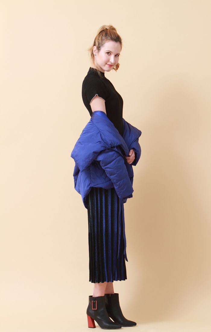 真皮春季短靴女100牛皮浅灰色,适合春天穿的短靴