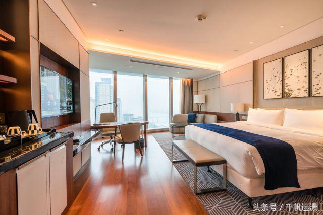 在广州琶洲，邂逅一方温柔天地