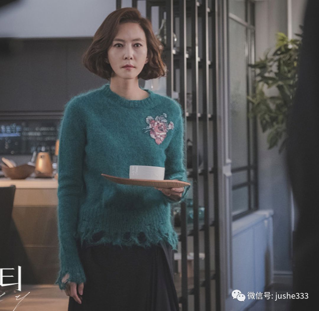 韩剧迷雾金南珠穿的印花连衣裙 (金南珠迷雾tiffany项链)