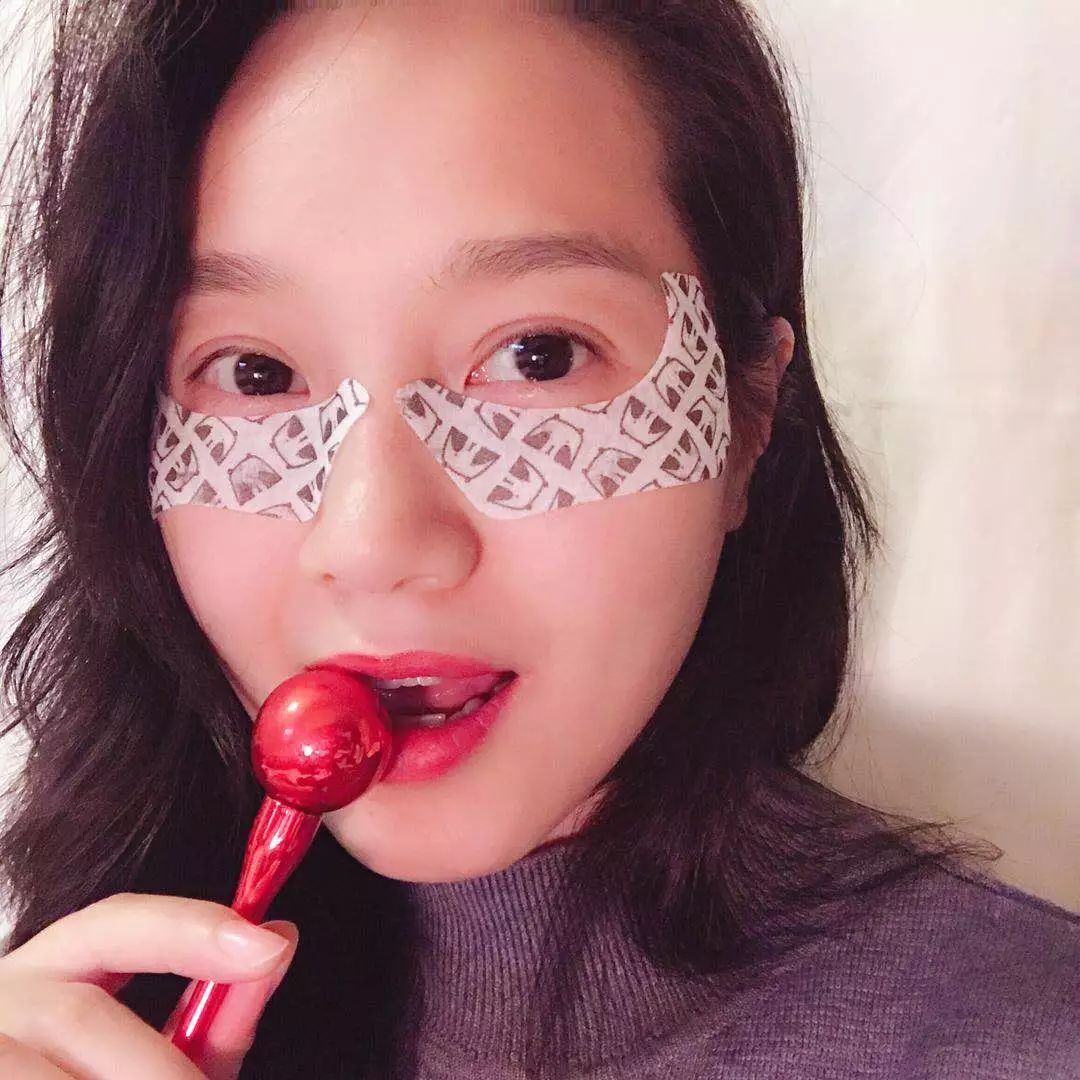 朱丹被评价,朱丹被嘲爱得卑微