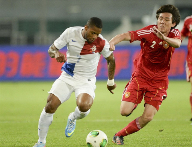 贝尔足球速度,贝尔单枪匹马完爆国足后防线