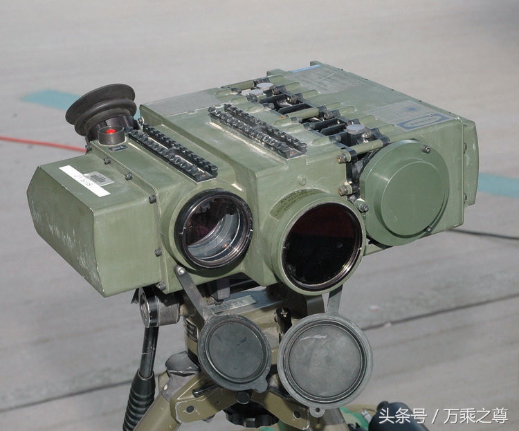 美国海军陆战队强力侦察连,美国陆战队特种兵装备