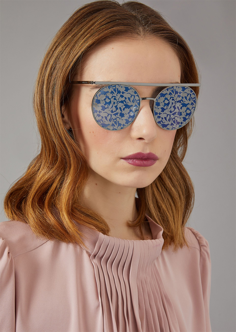 GiorgioArmani全新太阳眼镜诠释现代女性自信的魅力