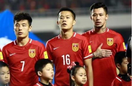 中国男足2-1泰国武磊表现,国足高光之夜武磊一战封神