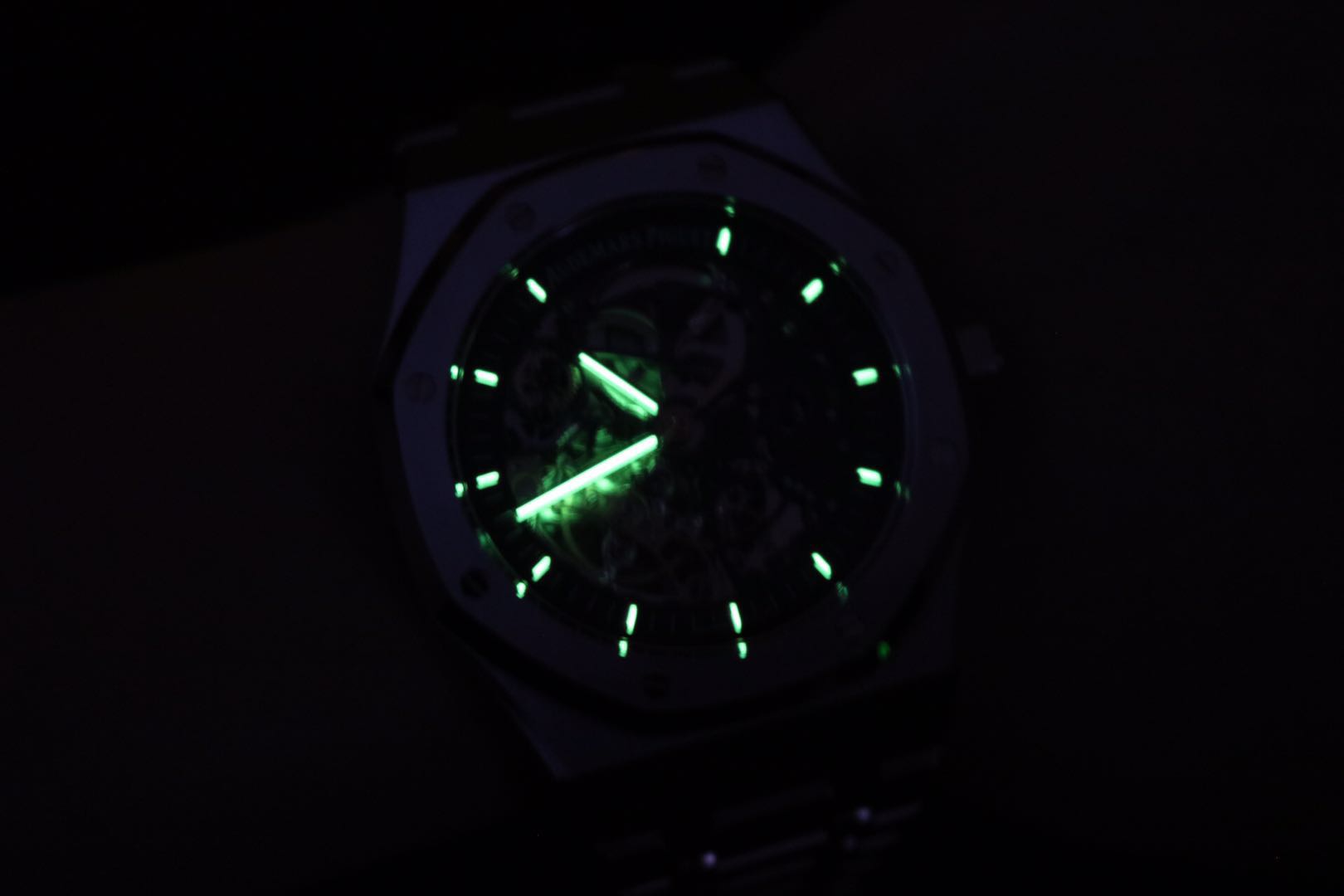 爱彼ap15400st复刻,爱彼ap26703皇家橡树离岸型42mm