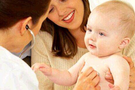 新生儿感冒怎么办最快最有效,新生儿宝宝感冒前兆吃什么药预防