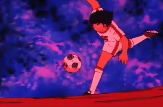 倒挂金钩跟凌空抽射的区别,倒挂金钩再现武磊式凌空抽射