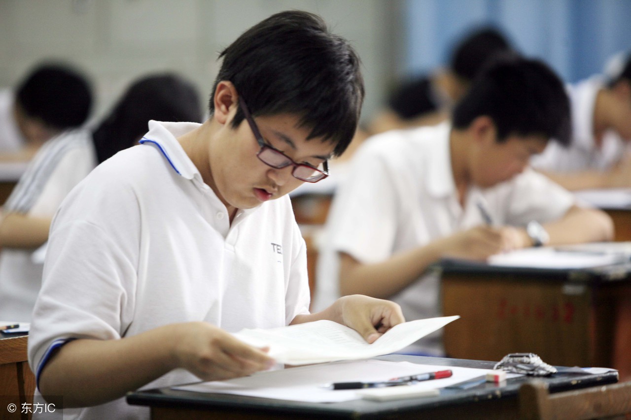 济南体育中考项目及评分标准2015,济南体育中考初几考