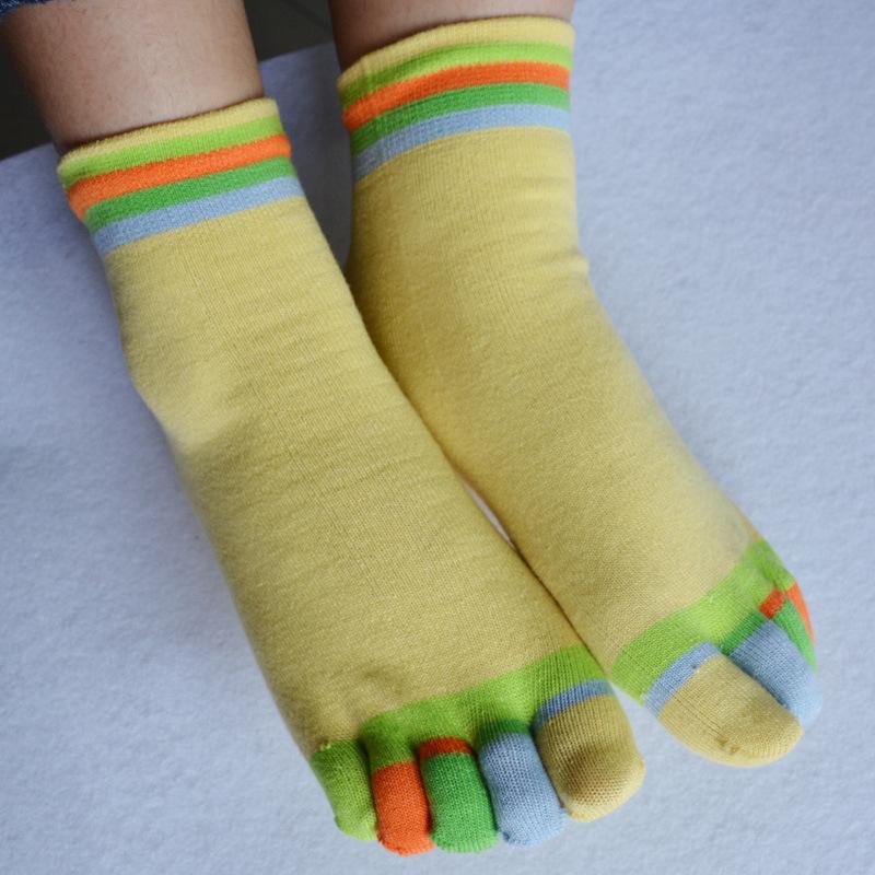 大家好，我叫香港脚，今天我含泪教你怎么消灭我！