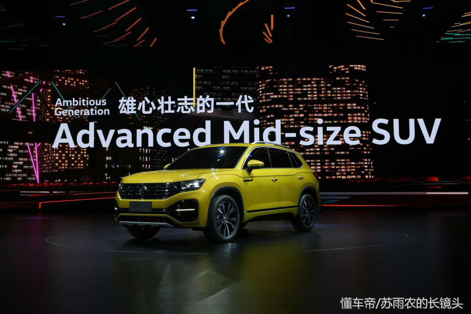 全新途锐四座版,试驾大众suv途锐v8