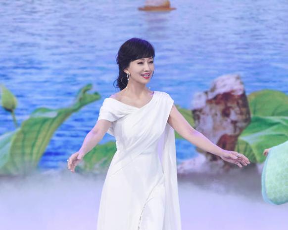 新白娘子传奇重聚赵雅芝不穿戏服,新白娘子传奇赵雅芝2