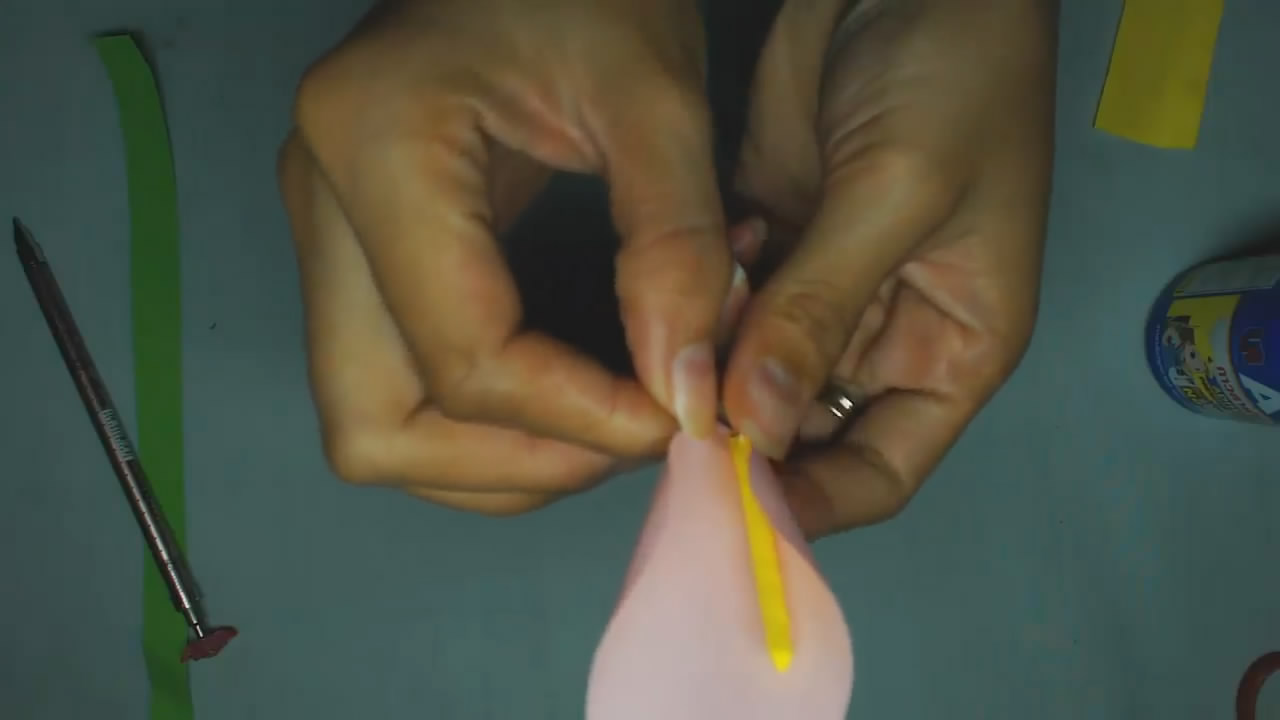 怎么让马蹄莲快速盛开,用简单的方法做一枝会开的莲花