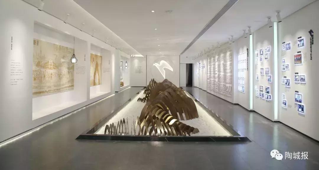 你肯定没见过这些美成仙的瓷砖展厅，估计在这里搬砖都要穿正装！