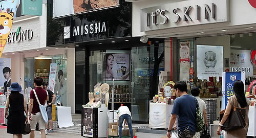 出国避坑的旅游攻略,出国中介代办在职流水有什么坑