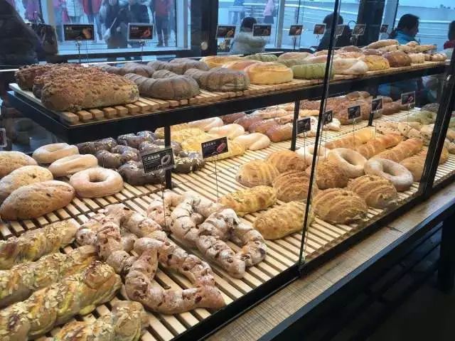 原麦山丘都有什么面包,原麦山丘的面包怎么样